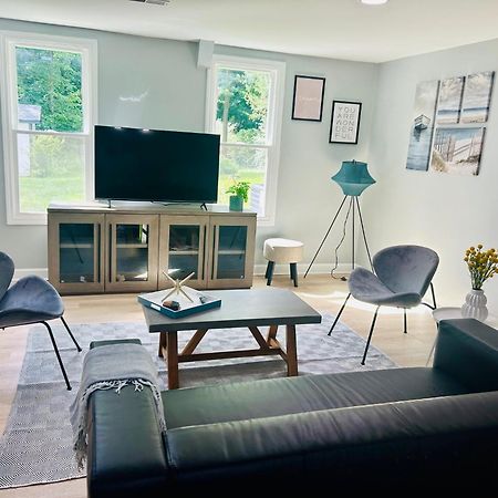 Comfy Lower Lvl Apt With Jetted Tub Near Uptown And Unc Charlotte Exterior foto