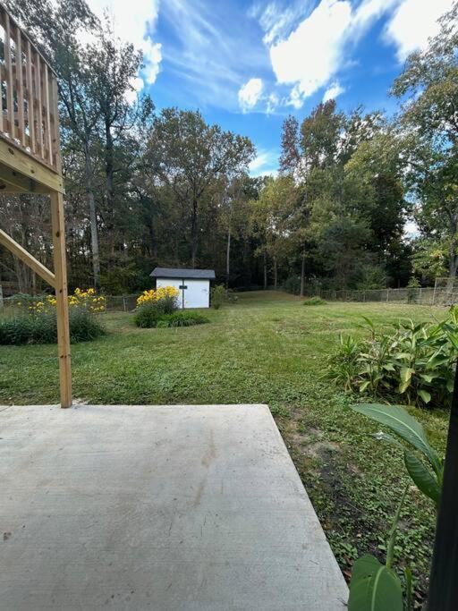 Comfy Lower Lvl Apt With Jetted Tub Near Uptown And Unc Charlotte Exterior foto